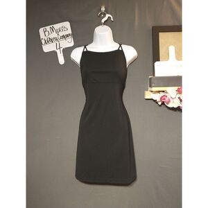 B. Moss clothing black dress size 4